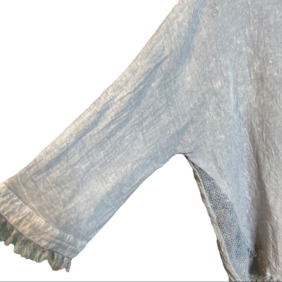 Umgee Blue Chambray Shirt Top Size 1XL - Picture 3 of 9